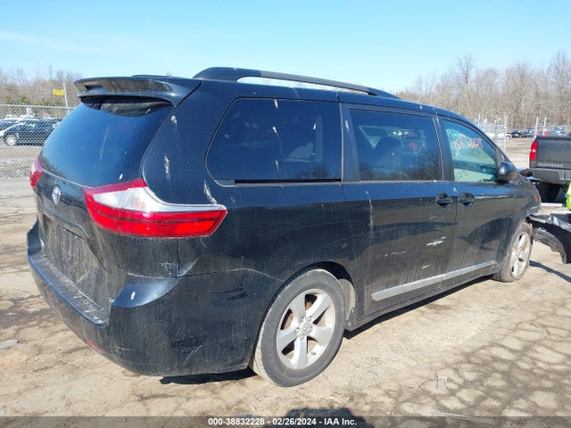 Toyota Sienna Le 8 Passenger 2015 5TDKK3DC2FS553974 Image 4