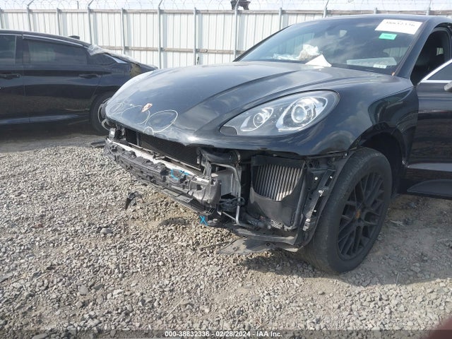 2016 PORSCHE MACAN WP1AB2A51GLB41719 Photo 5