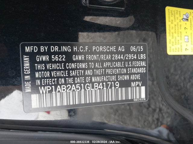 2016 PORSCHE MACAN WP1AB2A51GLB41719 Photo 8