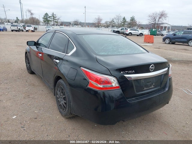 Nissan Altima 2.5 S 2015 1N4AL3AP6FN904865 Image 3