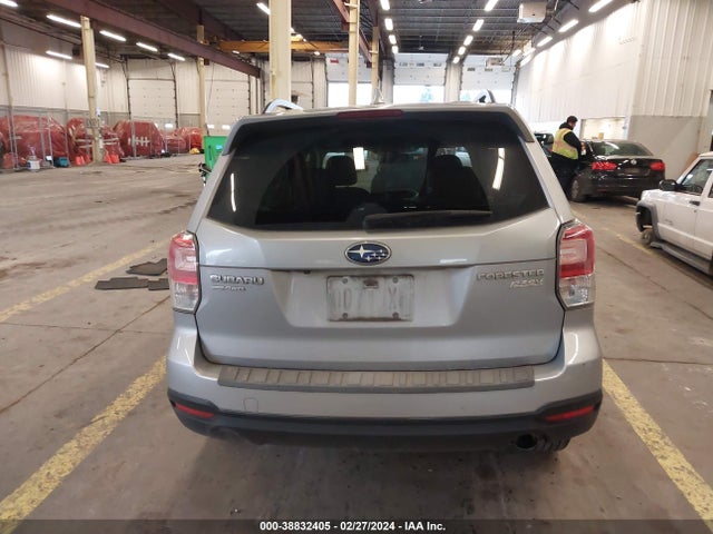 Subaru Forester 2.5i Limited 2017 JF2SJALC2HH534794 Image 17