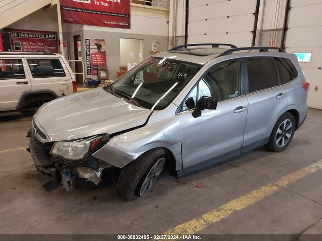 Subaru Forester 2.5i Limited 2017 JF2SJALC2HH534794 Image 2