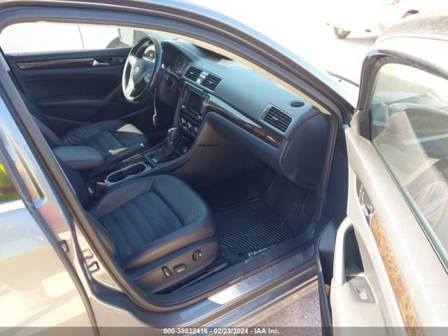 1VWCN7A30EC038069 Volkswagen Passat 2.0l Tdi Sel Premium