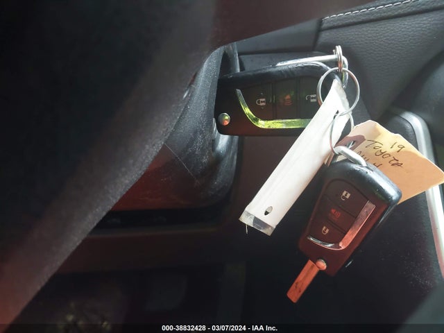 Toyota RAV4 LE 2019 2T3G1RFV7KC032429 Image 11