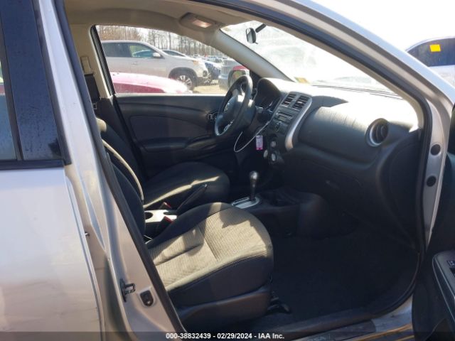 3N1CN7AP1EL806753 Nissan Versa 1.6 Sv