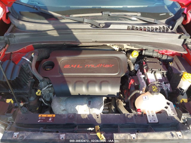 Jeep Renegade Limited 2015 ZACCJADTXFPC20334 Image 10