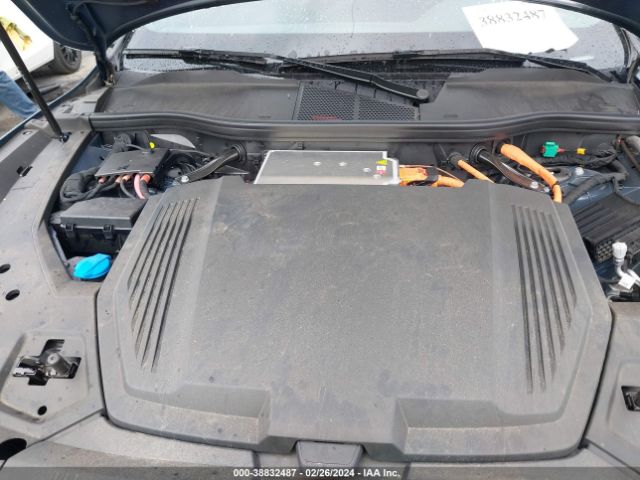 WA1CAAGE8RB015696 Audi Q8 E-tron Sportback Premium Plus