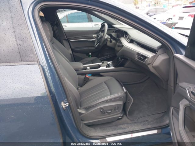 WA1CAAGE8RB015696 Audi Q8 E-tron Sportback Premium Plus
