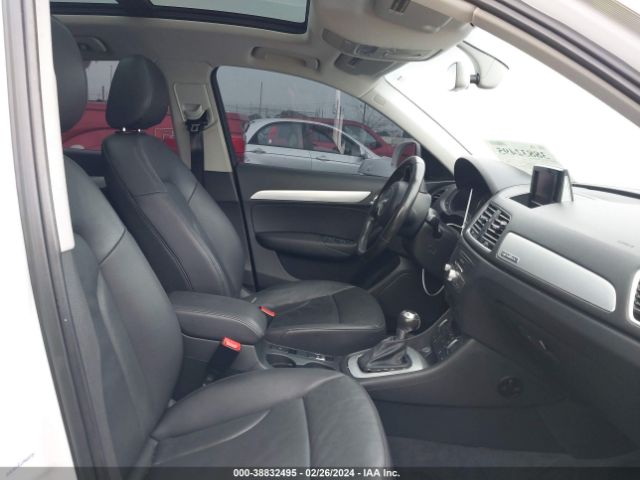 WA1EFCFS4GR000906 Audi Q3 2.0t Premium Plus