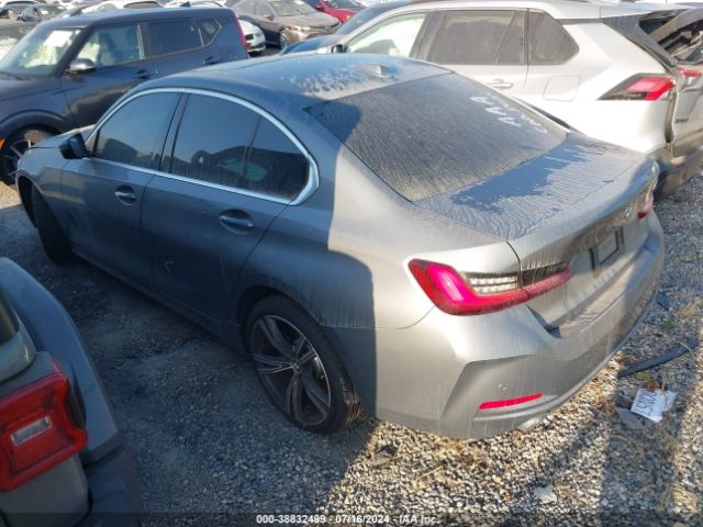 3MW69FF09R8D88436 BMW 3 Series 330i