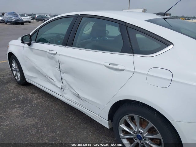 Ford FUSION SE 2017 3FA6P0H70HR412962 Image 18