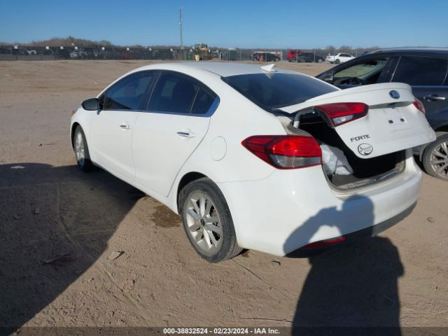 3KPFL4A7XHE128141 KIA FORTE S
