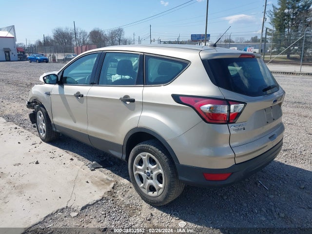 Ford ESCAPE S 2017 1FMCU0F76HUD34619 Image 3