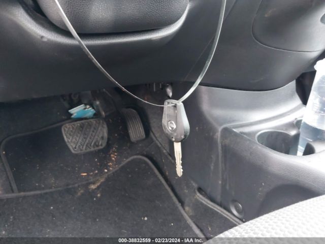 3N1CN7AP9GL825764 Nissan Versa 1.6 Sv