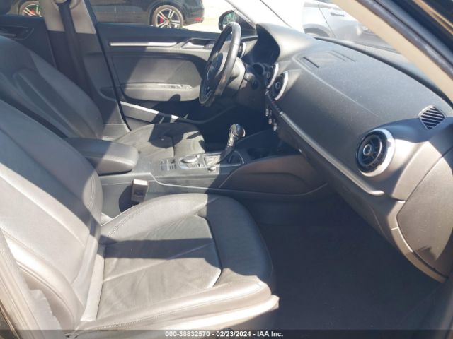 WAUCCGFFXF1143904 Audi A3 1.8t Premium