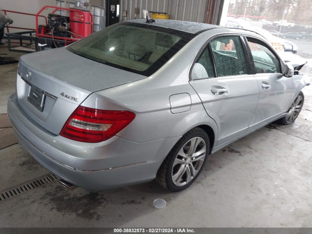 WDDGF8AB4EA950123 Mercedes-Benz C 300 Luxury 4matic/sport 4matic
