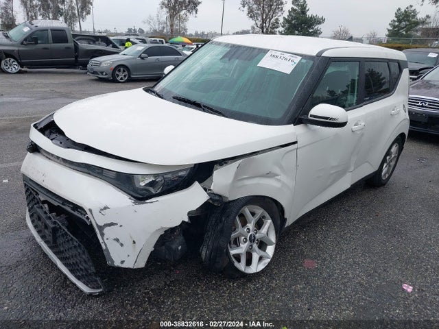 KIA SOUL S 2023 KNDJ23AU3P7838784 Image 2