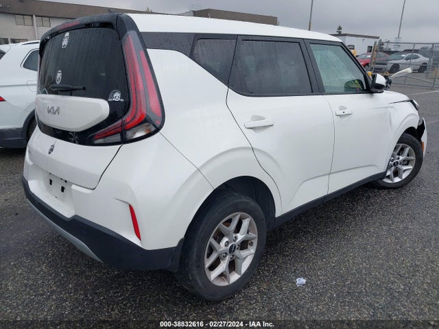 KIA SOUL S 2023 KNDJ23AU3P7838784 Image 4
