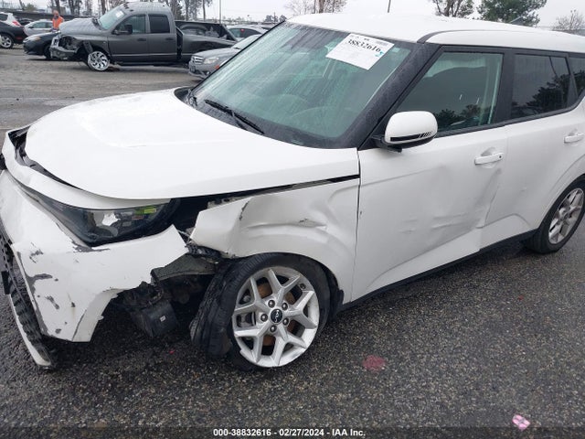 KIA SOUL S 2023 KNDJ23AU3P7838784 Image 6