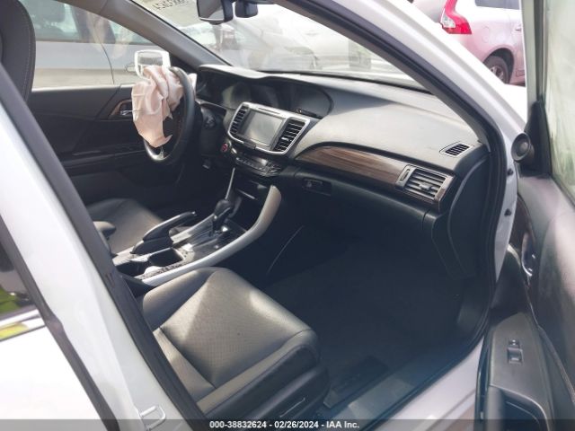 JHMCR6F73HC021931 Honda Accord Hybrid Touring