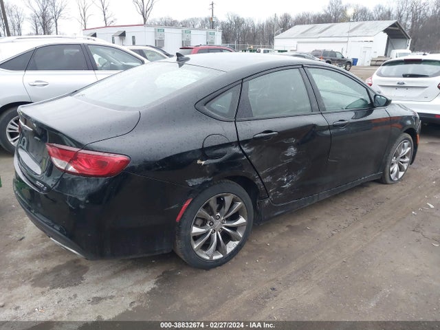 1C3CCCBG1FN639049 Chrysler 200 S