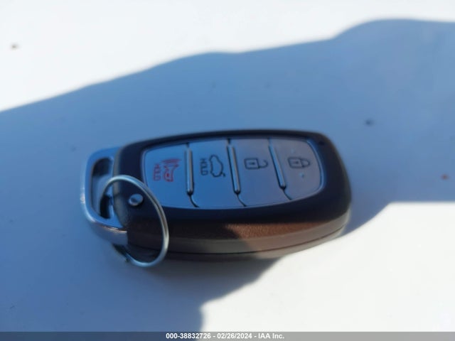 Hyundai Elantra Value Edition 2017 5NPD84LF2HH193719 Image 11
