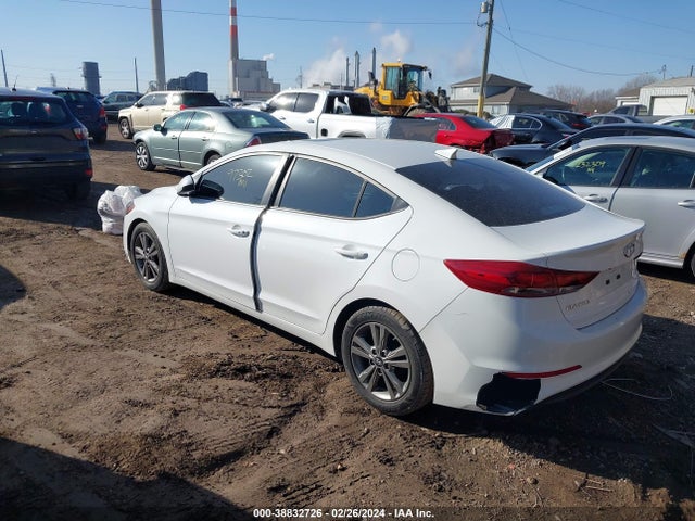 Hyundai Elantra Value Edition 2017 5NPD84LF2HH193719 Image 3
