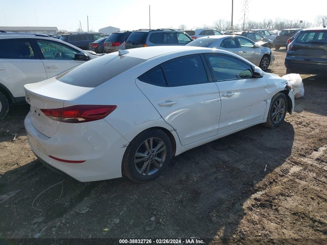 Hyundai Elantra Value Edition 2017 5NPD84LF2HH193719 Image 4