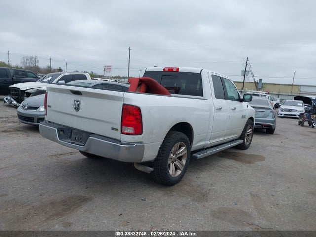 1C6RR6GG1HS707876 RAM 1500 Slt Quad Cab 4x2 6'4 Box