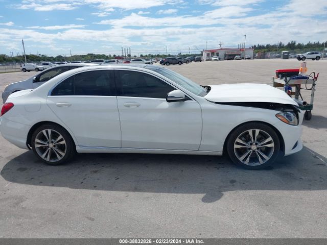 55SWF4JB7HU192738 Mercedes-Benz C 300 Luxury/sport