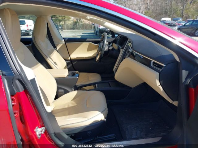 5YJSA1H15EFP57350 Tesla Model S P85