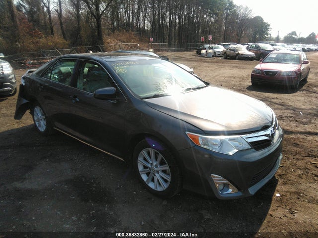 2014 4T1BF1FK5EU463351 main image