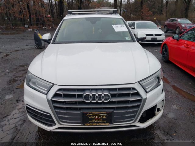 WA1ANAFY1J2018886 Audi Q5 2.0t Premium/2.0t Tech Premium