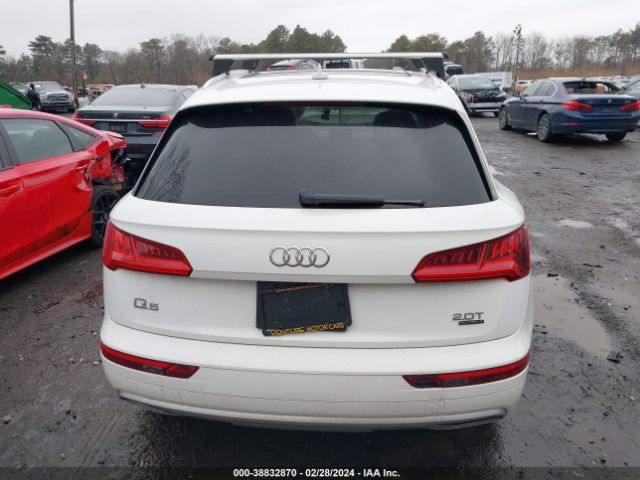 WA1ANAFY1J2018886 Audi Q5 2.0t Premium/2.0t Tech Premium