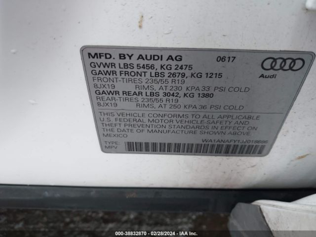 WA1ANAFY1J2018886 Audi Q5 2.0t Premium/2.0t Tech Premium