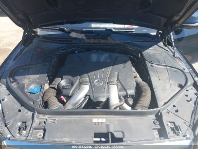 WDDUG8CB1FA132301 Mercedes-Benz S 550