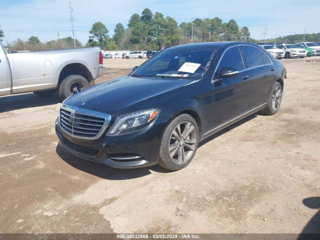 WDDUG8CB1FA132301 Mercedes-Benz S 550