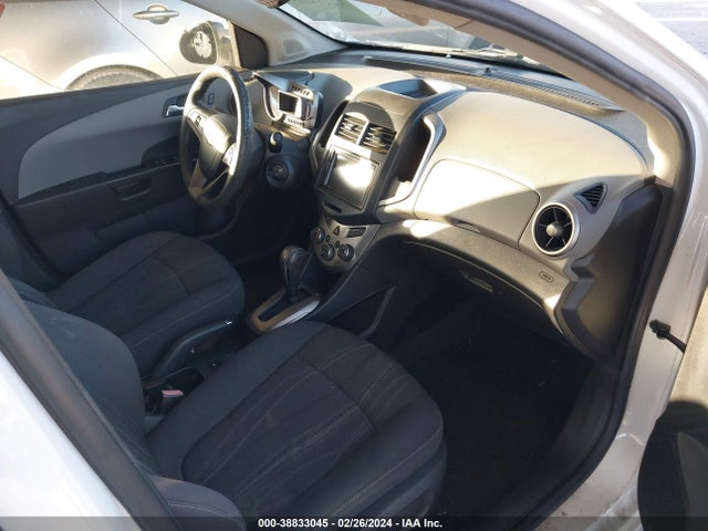 Chevrolet Sonic Lt Auto 2014 1G1JC5SH0E4159380 Image 5