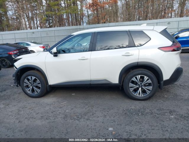 JN8BT3BBXPW491754 Nissan Rogue Sv Intelligent Awd