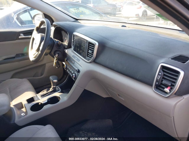 KIA Sportage Lx 2020 KNDPMCAC7L7728858 Image 5