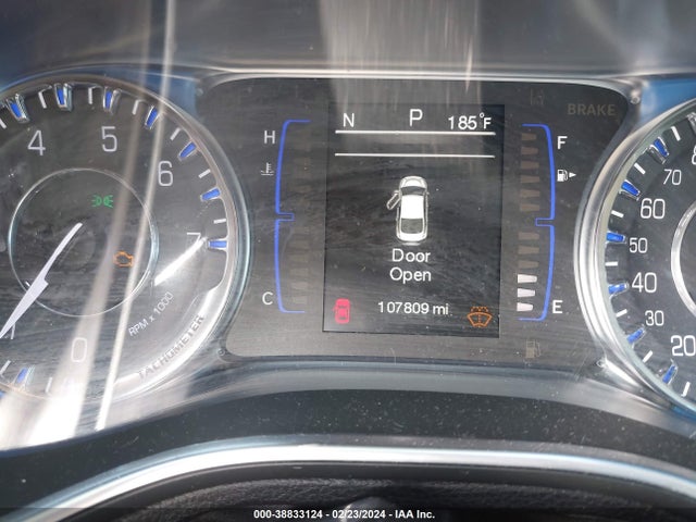 1C3CCCAB1FN738265 Chrysler 200 Limited