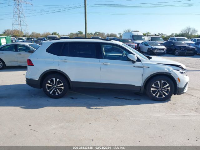 3VVRB7AX8PM076533 Volkswagen Tiguan 2.0t S