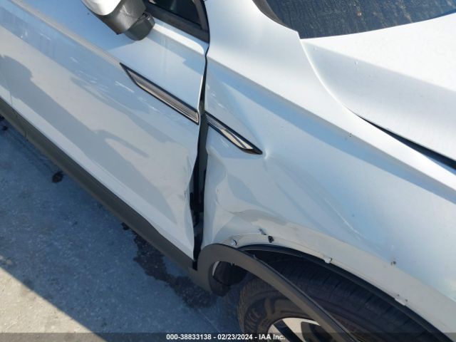 3VVRB7AX8PM076533 Volkswagen Tiguan 2.0t S