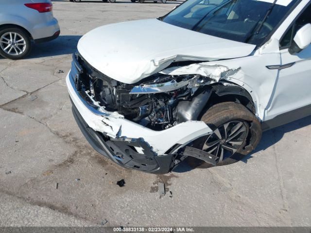 3VVRB7AX8PM076533 Volkswagen Tiguan 2.0t S