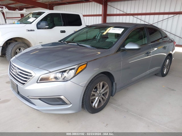Hyundai SONATA SE 2016 5NPE24AFXGH355202 Image 2