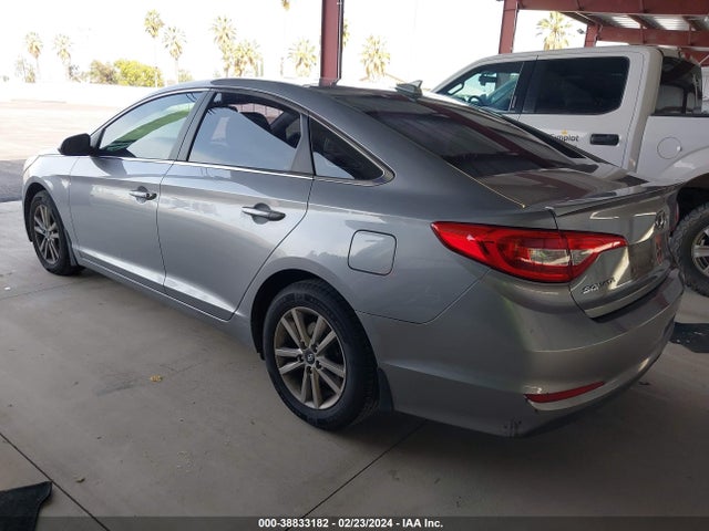 Hyundai SONATA SE 2016 5NPE24AFXGH355202 Image 3