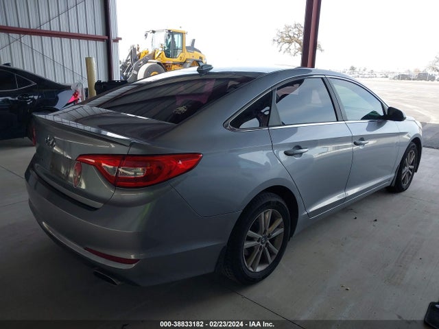 Hyundai SONATA SE 2016 5NPE24AFXGH355202 Image 4