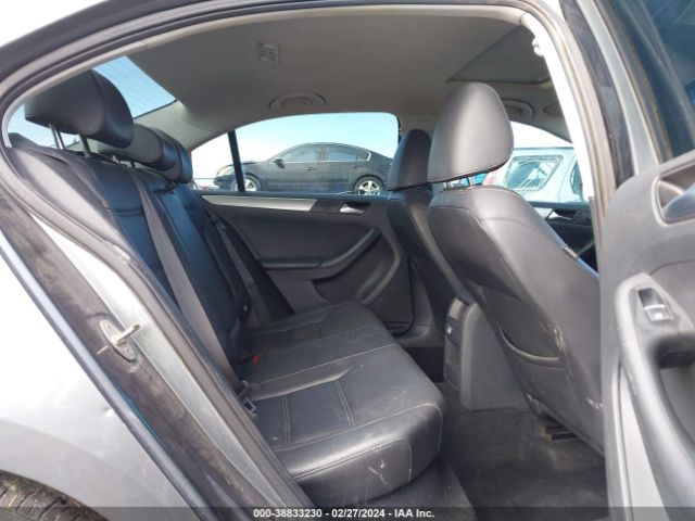3VWD17AJ8FM424964 Volkswagen Jetta 1.8t Se