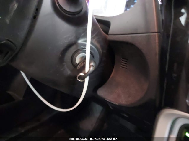 Toyota COROLLA LE 2018 2T1BURHE9JC032163 Image 11