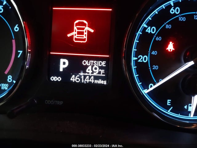 Toyota COROLLA LE 2018 2T1BURHE9JC032163 Image 15